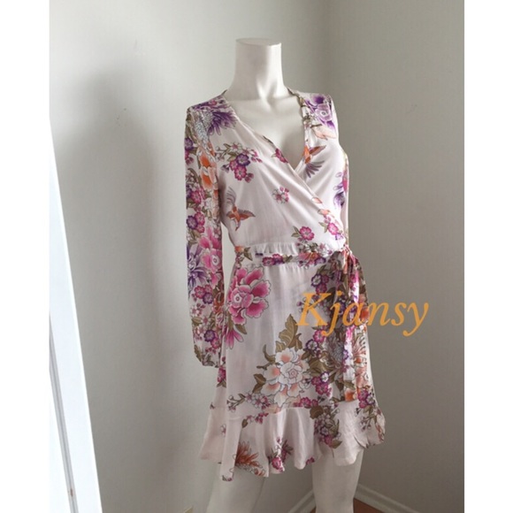 MARTINA Floral Cream Mini Dress - Picture 5 of 8